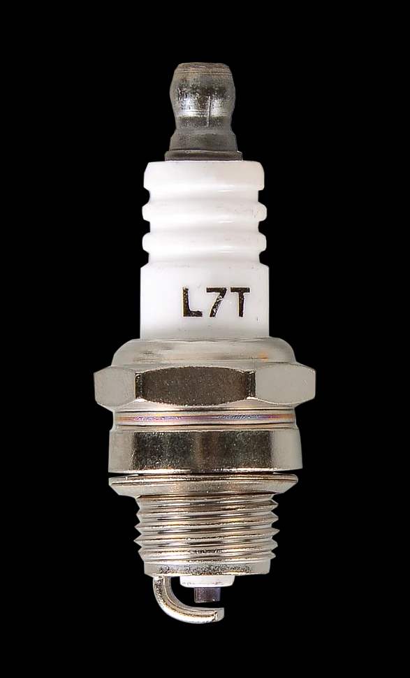 Свеча зажигания 2T L7T 1